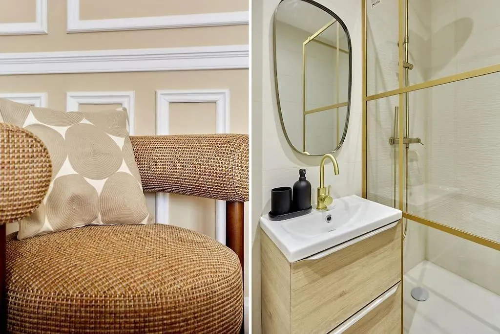 Elegant 2 Chambres Climatise - Champs-Elysees Paris 0*,  Fransa