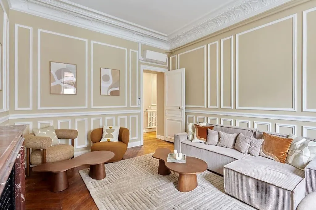 Elegant 2 Chambres Climatise - Champs-Elysees Paris
